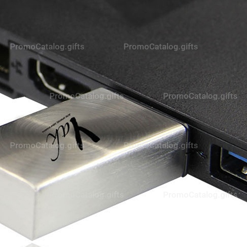 8GB Premium Metal Flash Drive